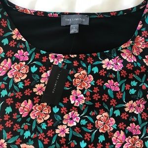 NWT THE LIMITED Spring Floral Top
